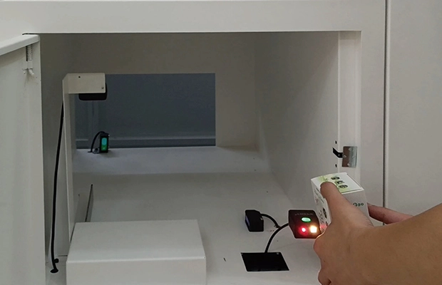 Artificial tonic automatic pill dispenser