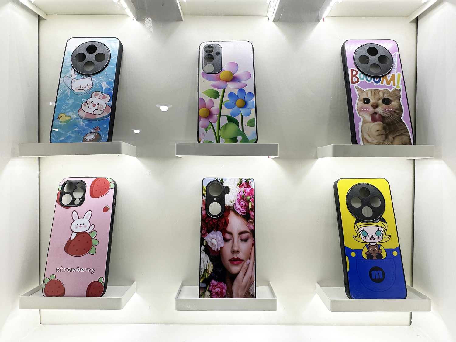 phone case vending machine-7